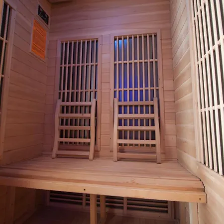 Akemi Bed & Breakfast