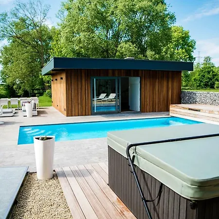 Akemi Bed & Breakfast Zemst